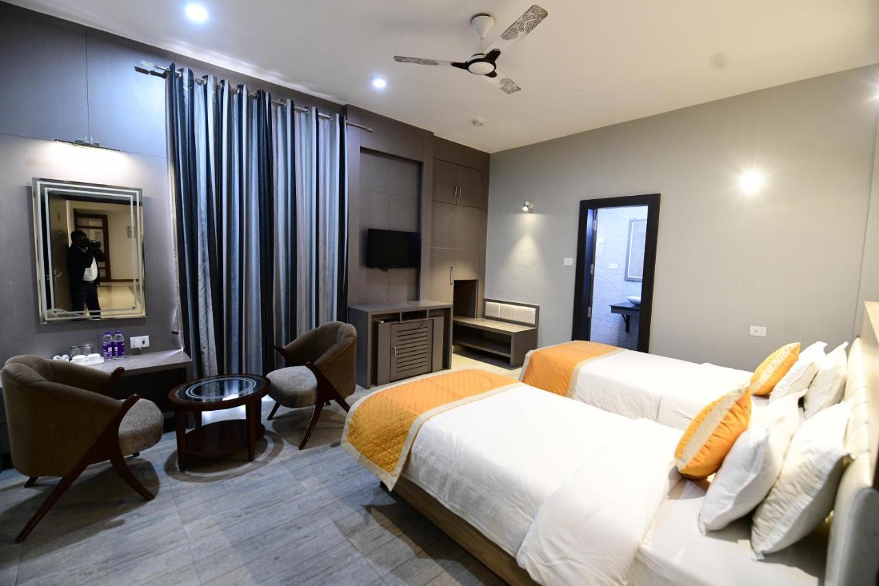 Hotel Jataka Inn Bodh Gaya Εξωτερικό φωτογραφία