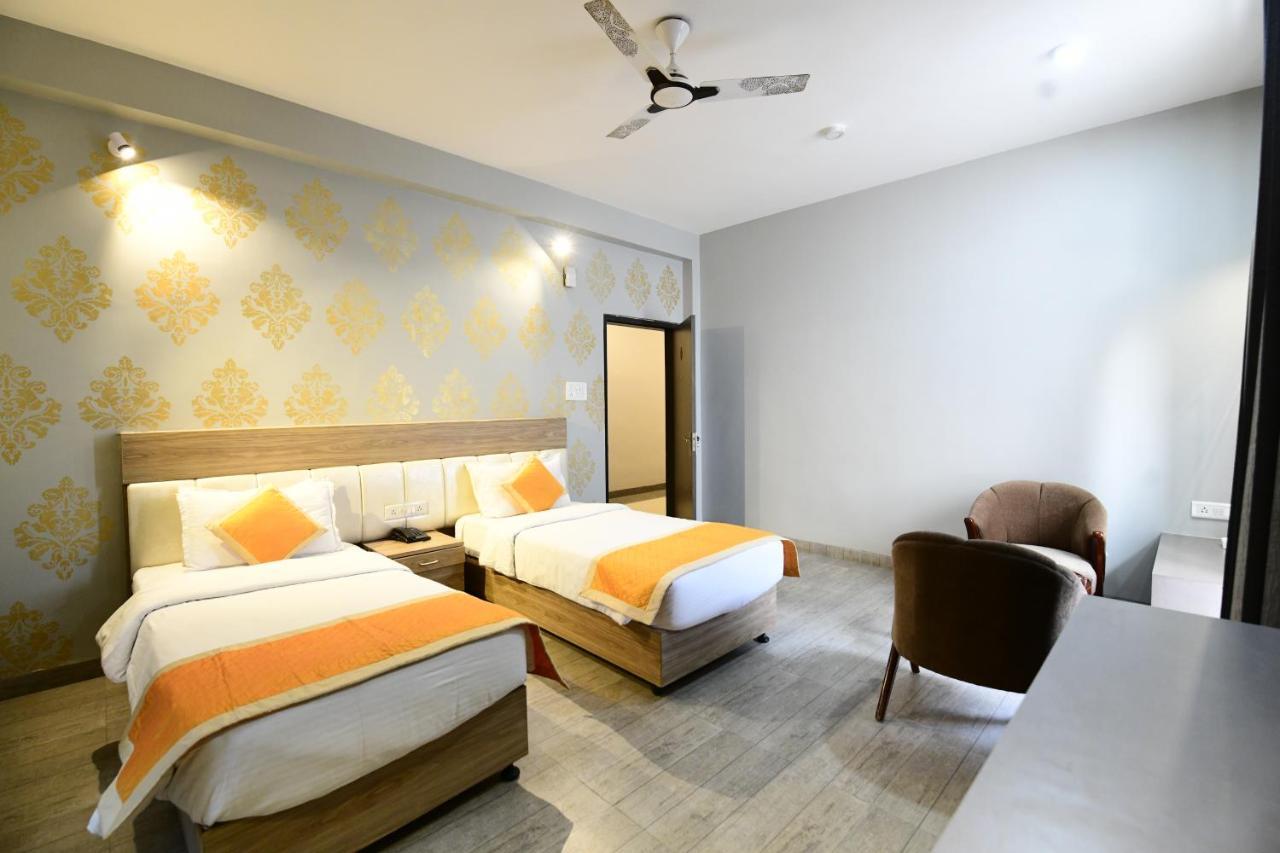 Hotel Jataka Inn Bodh Gaya Εξωτερικό φωτογραφία