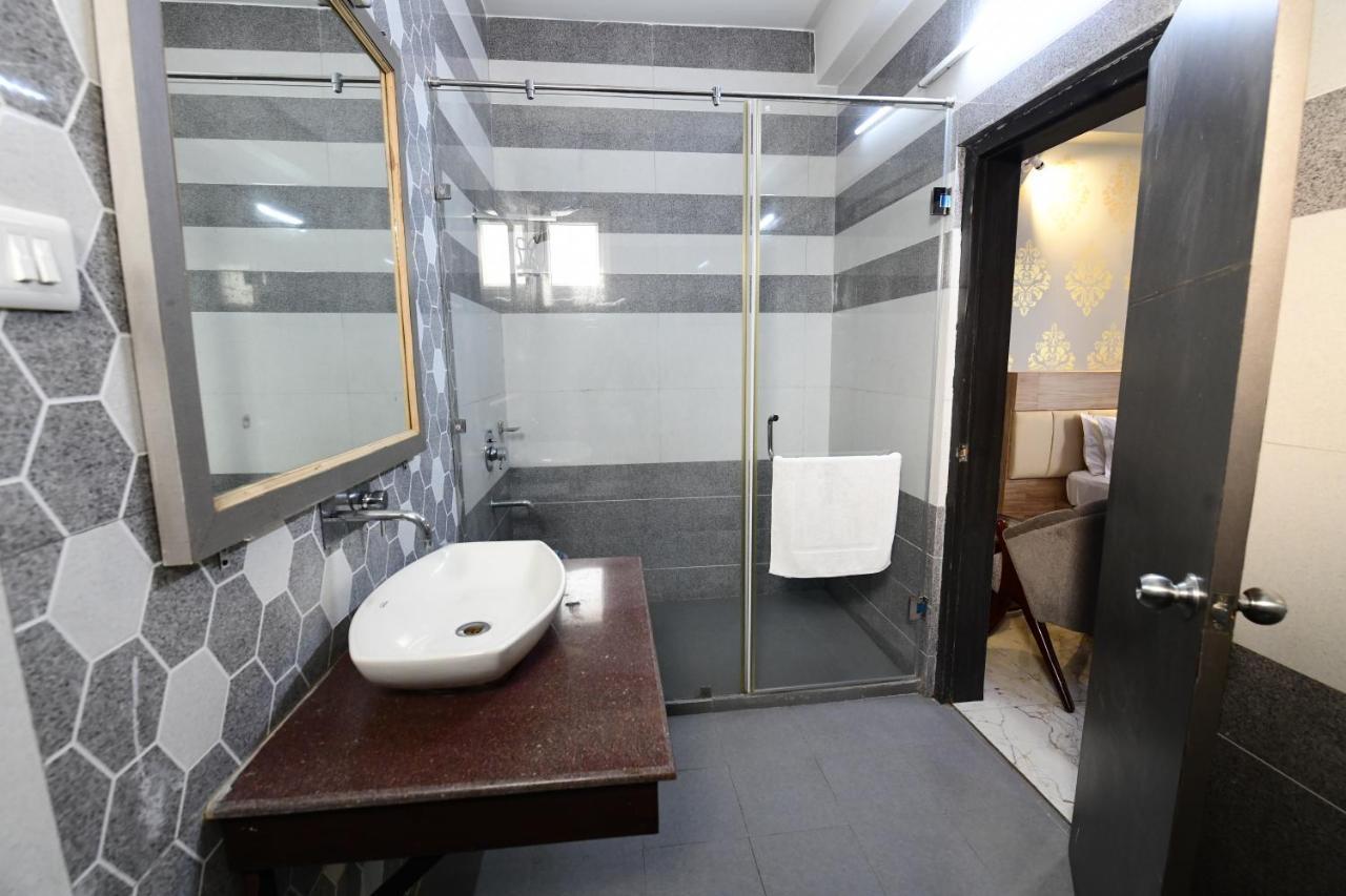 Hotel Jataka Inn Bodh Gaya Εξωτερικό φωτογραφία